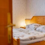 Nussbaumer S * Niedernsill