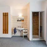 Nussbaumer S * Niedernsill
